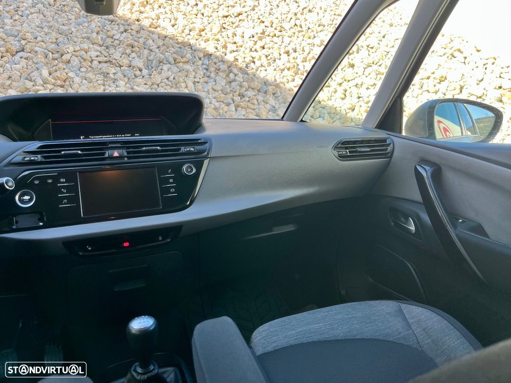 Citroën C4 PureTech 130 Stop&Start SHINE - 44