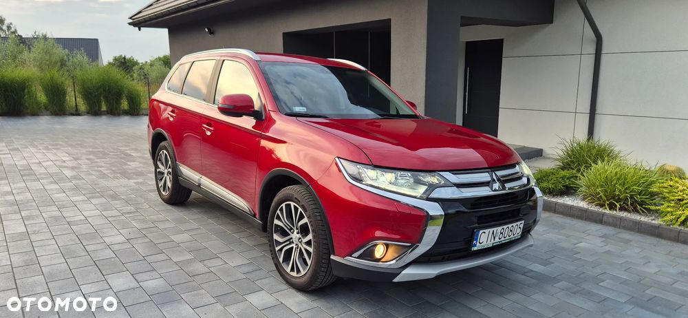 Mitsubishi Outlander 2.0 Intense + 4WD CVT - 5