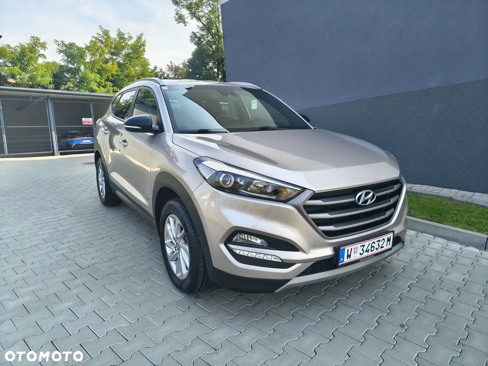 Hyundai Tucson blue 1.6 GDi 2WD Navi - 1