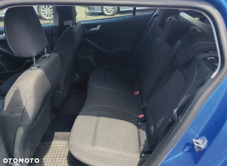 Ford Focus - 7