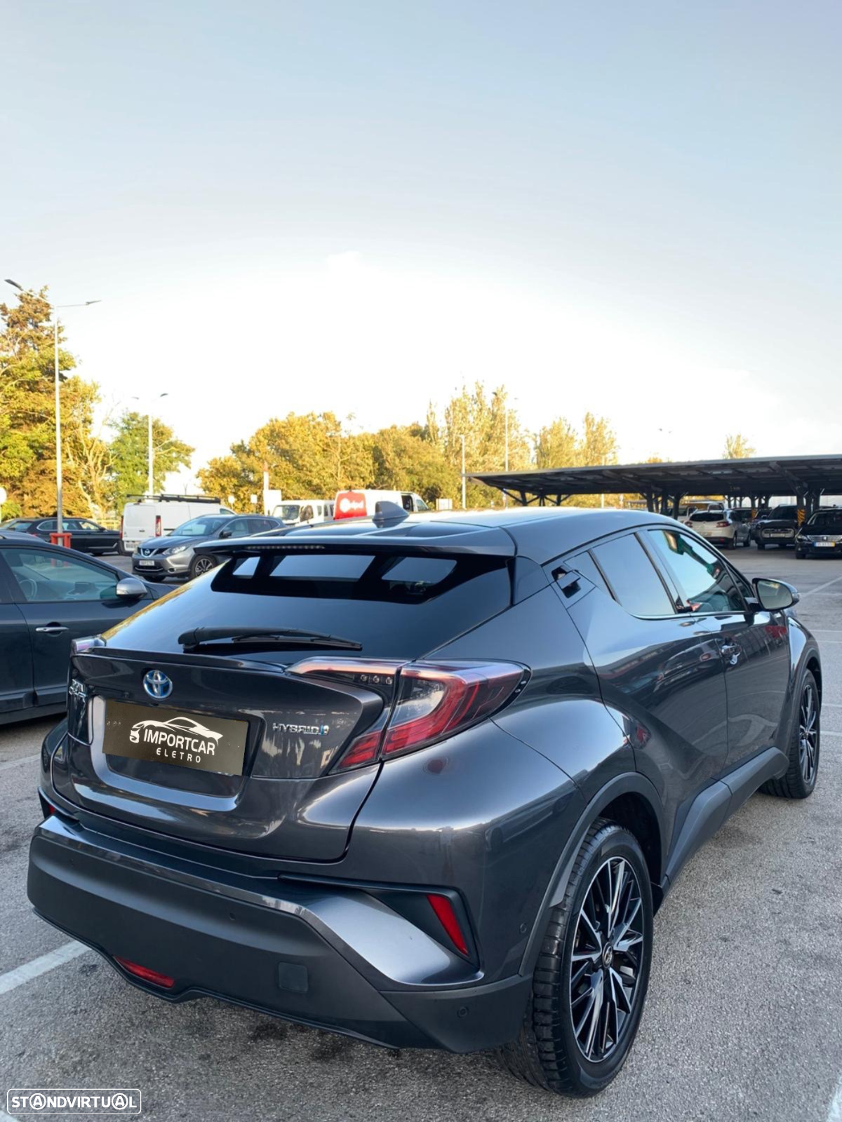 Toyota C-HR 1.8 HSD Exclusive+P.Luxury - 4