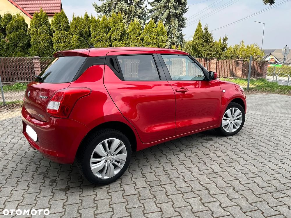 Suzuki Swift 1.2 Dualjet Allgrip Comfort - 5