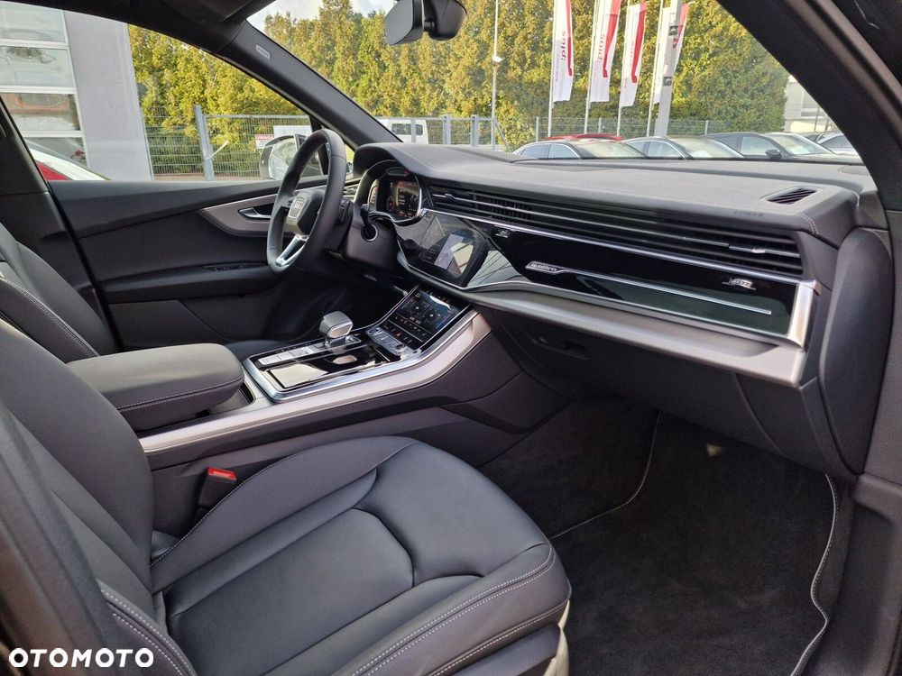 Audi Q7 - 17