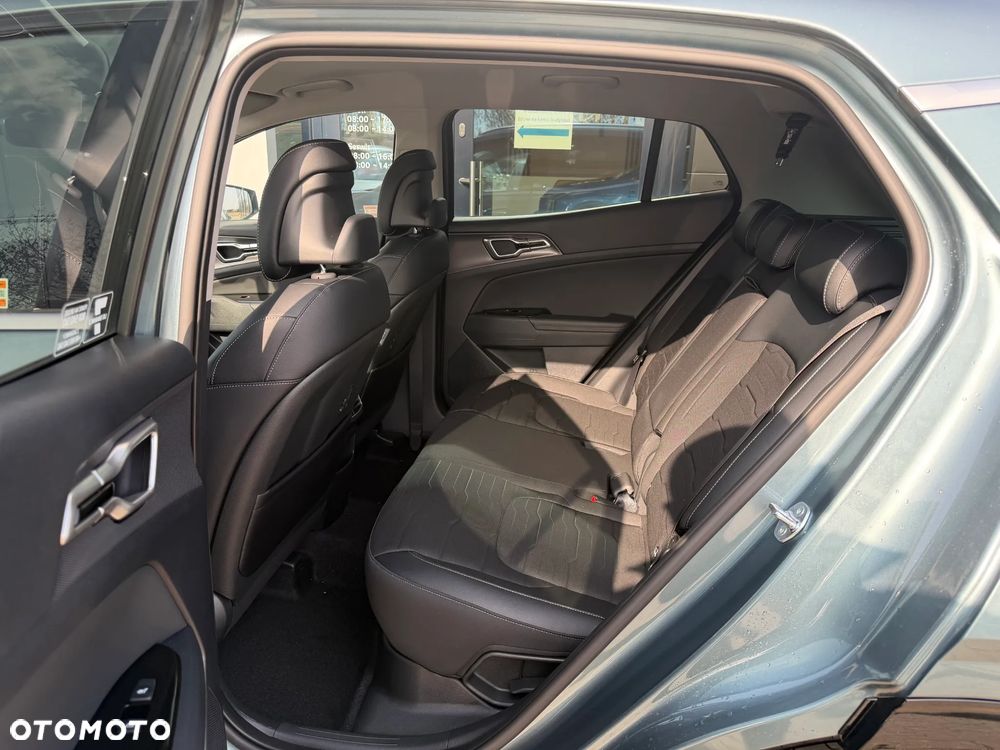 Kia Sportage 1.6 T-GDI HEV Business Line 2WD - 6