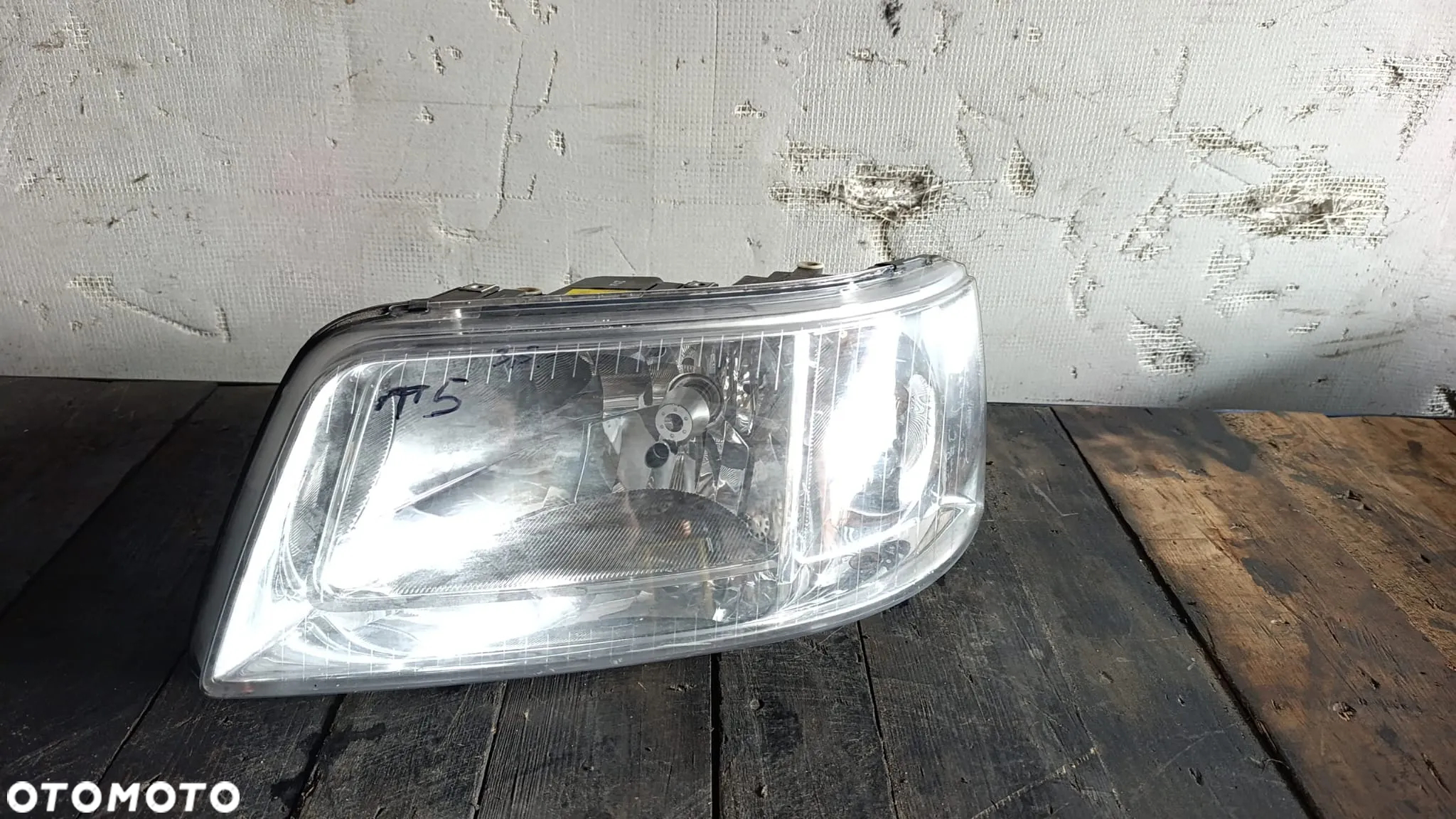 Lampa lewa przednia lewy przód T5 7H1941015J - 6