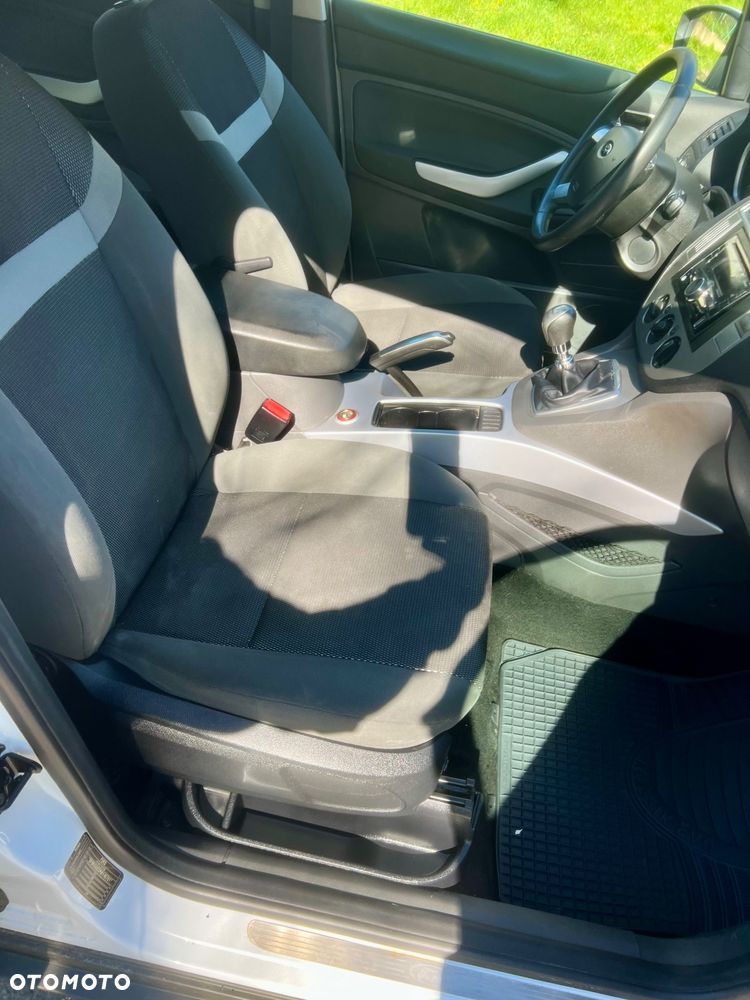Ford Kuga 2.0 TDCi 4x4 Trend - 22