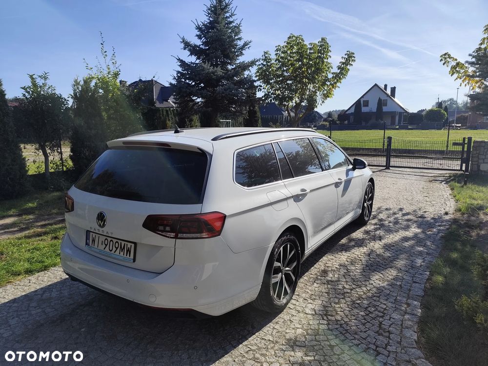 Volkswagen Passat Variant - 10