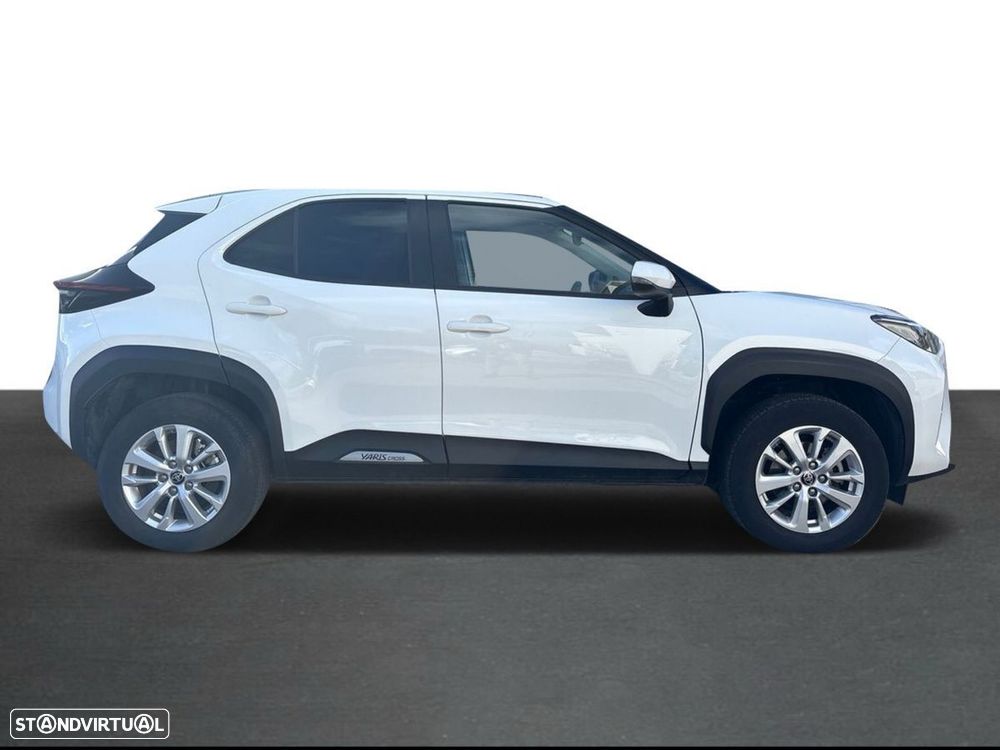 Toyota Yaris Cross 1.5 HDF Comfort Plus - 17