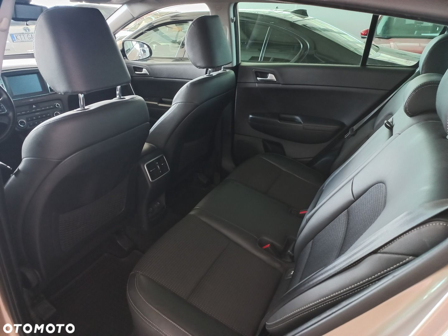 Kia Sportage 1.6 GDI L 2WD - 13