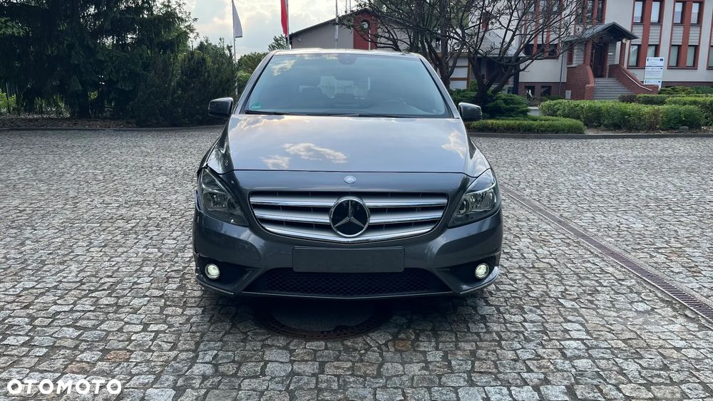 Mercedes-Benz Klasa B 180 (BlueEFFICIENCY) - 8