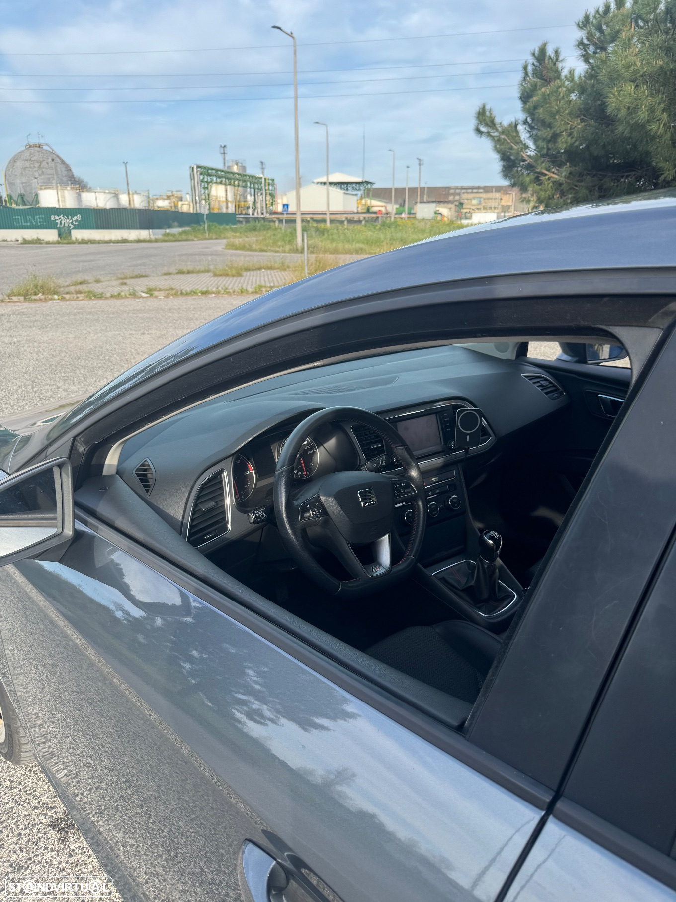 SEAT Leon 2.0 TDI DPF Ecomotive FR - 12