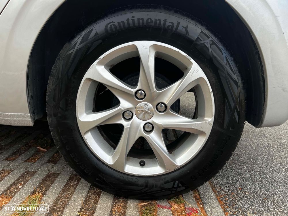 Peugeot 208 1.2 VTi Active - 14