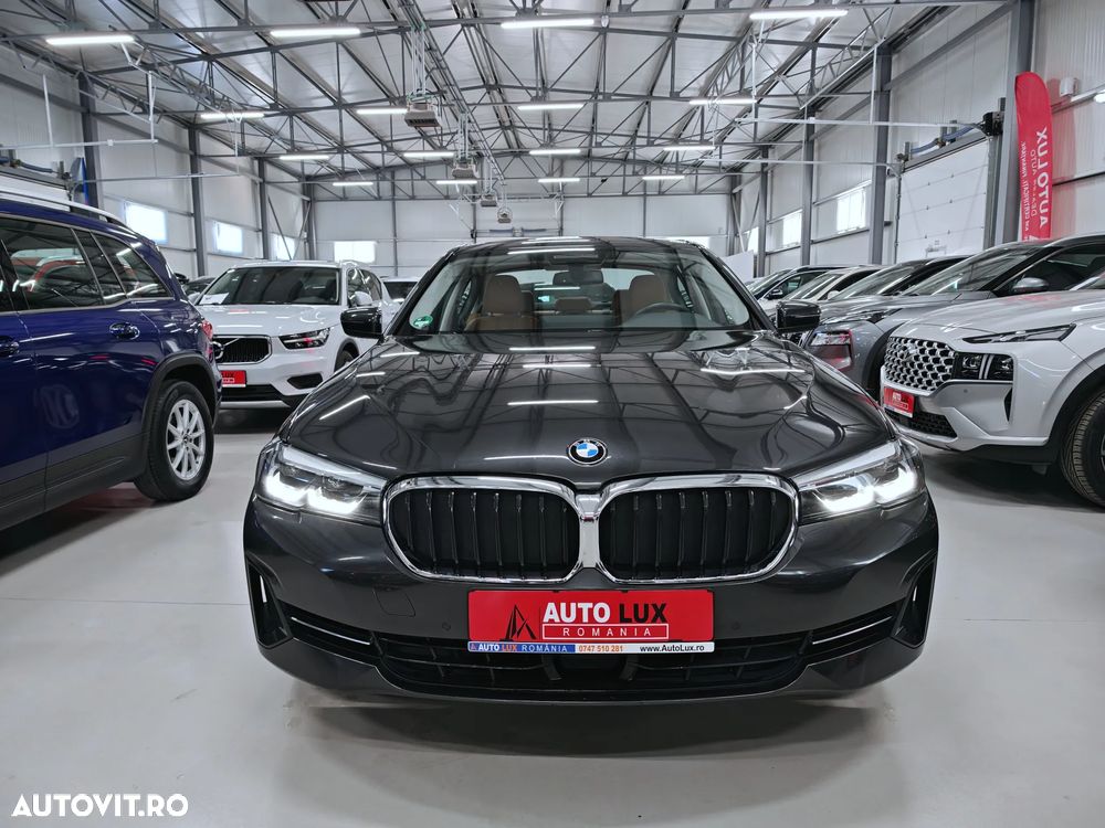 BMW Seria 5 530e Aut. - 2