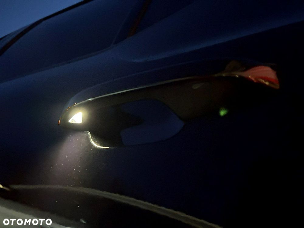 Volvo XC 40 T2 Momentum - 36
