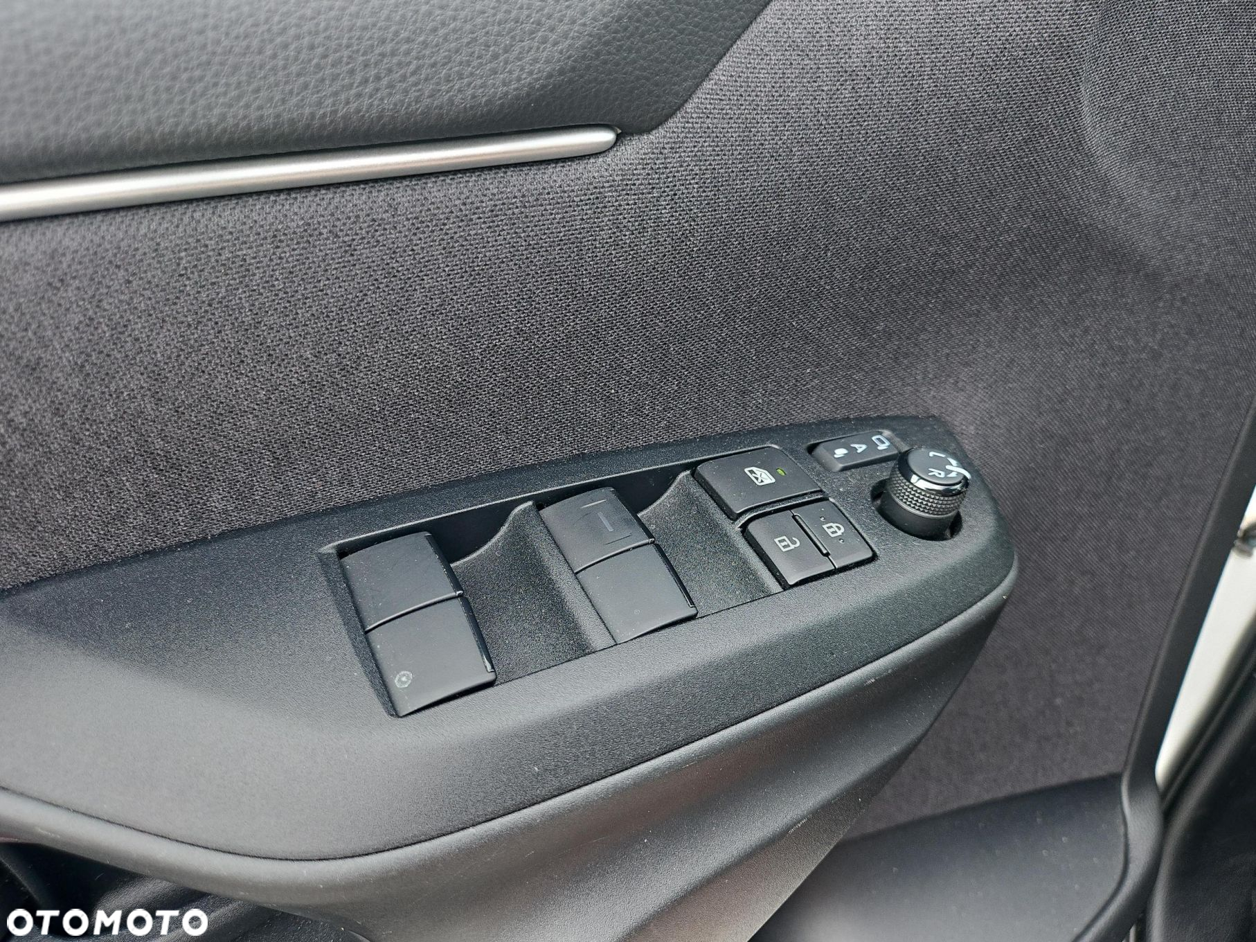 Toyota Yaris - 19