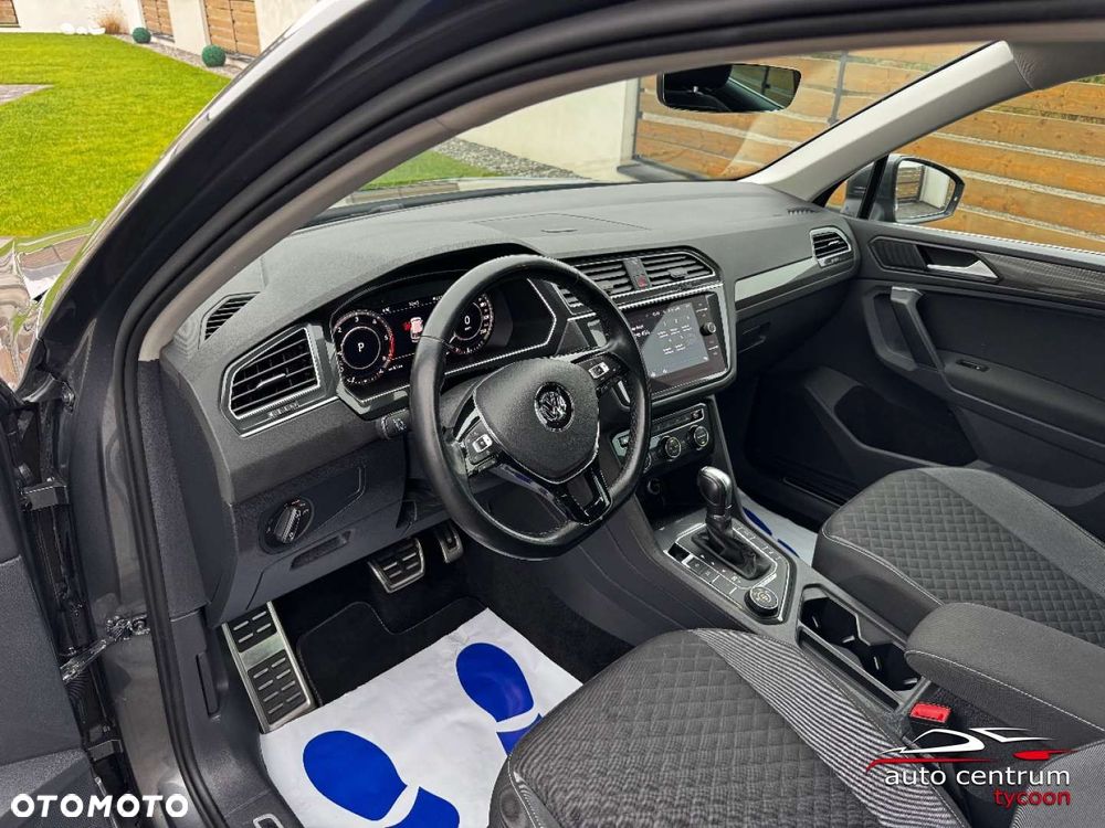Volkswagen Tiguan - 16
