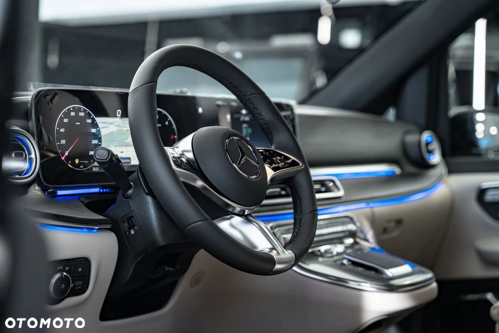 Mercedes-Benz Klasa V 300 d 4-Matic 9G-Tronic Exclusive (ekstra dł) - 25