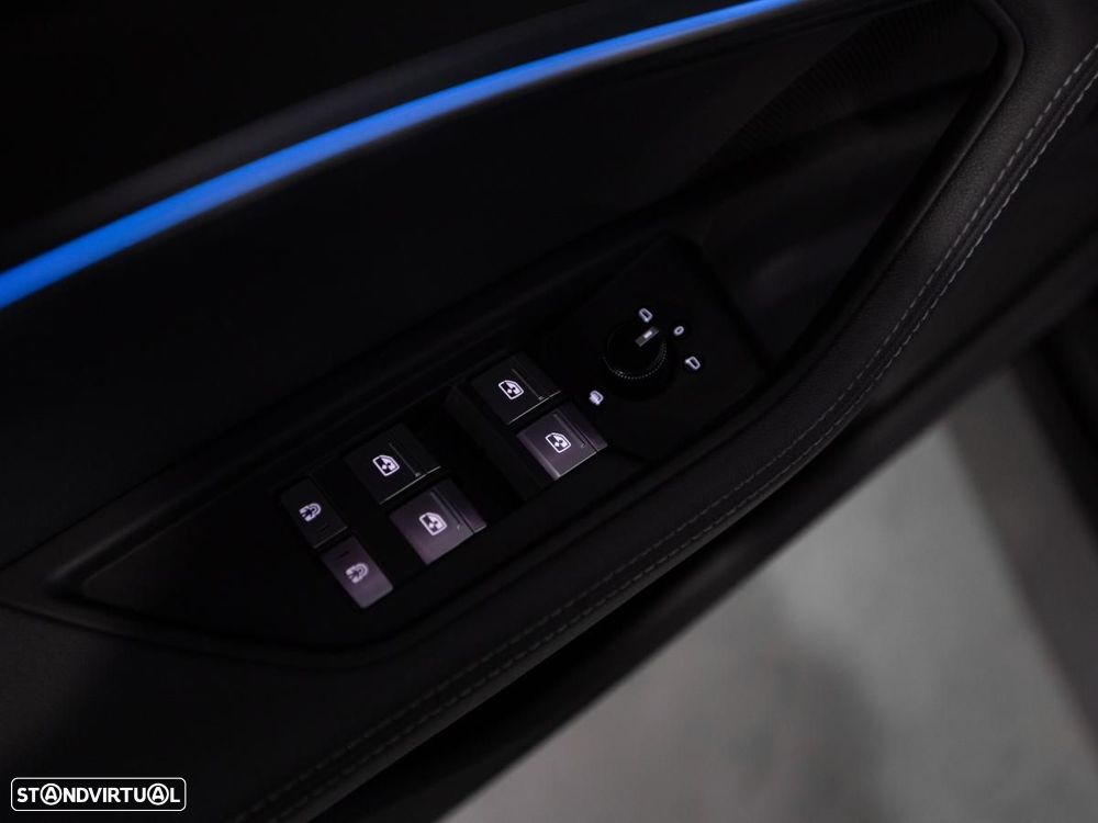 Audi e-tron 55 quattro - 15