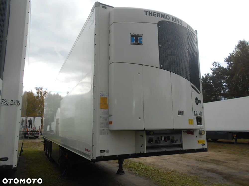 Schmitz Cargobull chłodnia nowy model V7 - 2