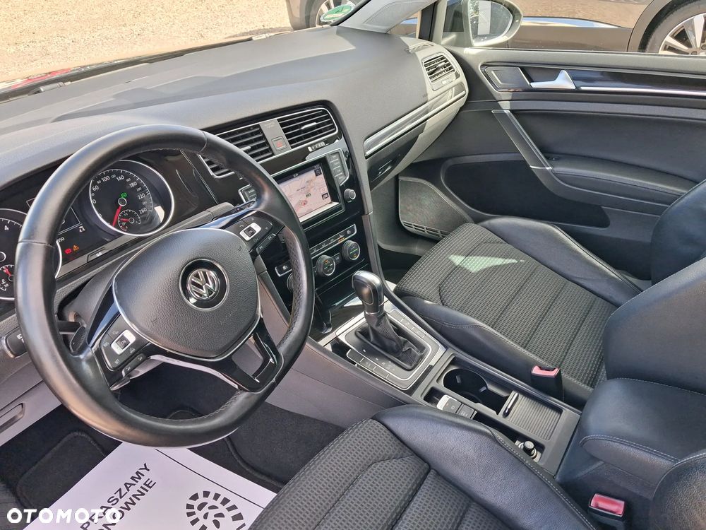Volkswagen Golf 2.0 BlueTDI DSG Highline - 24