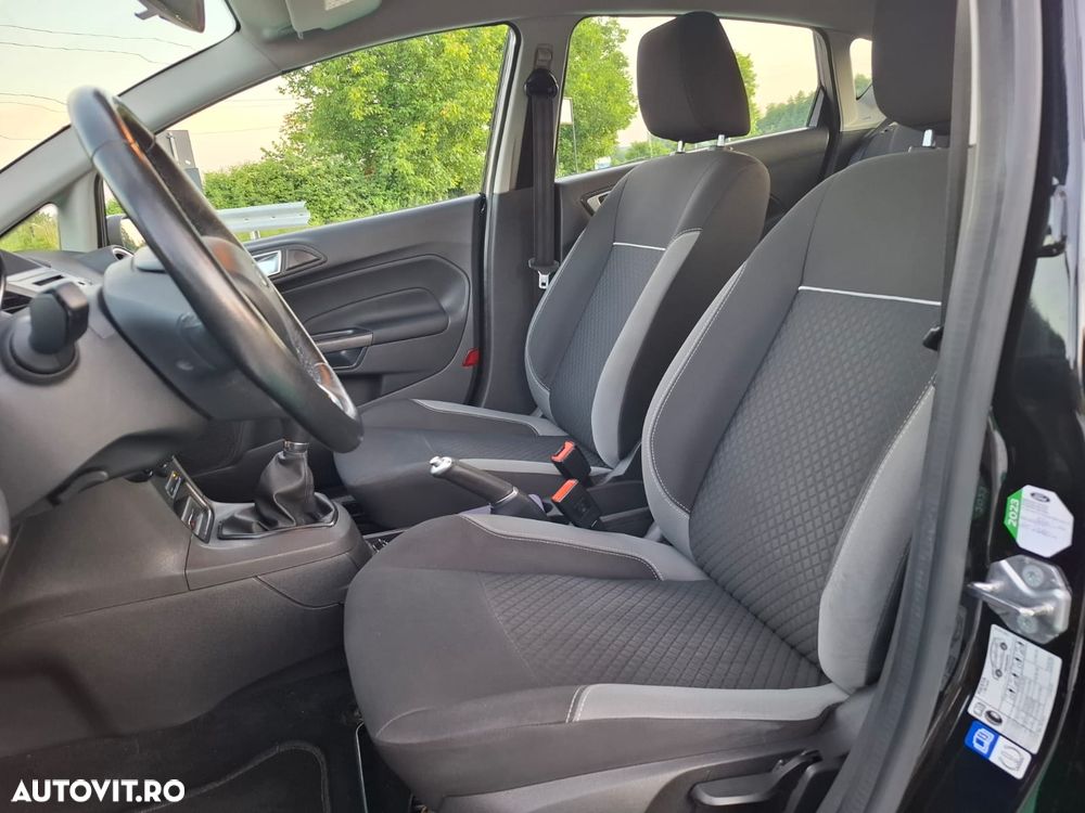 Ford Fiesta 1.0 EcoBoost S&S TITANIUM - 18
