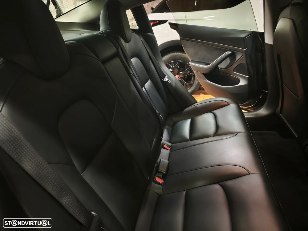 Tesla Model 3 Standard Range Plus RWD - 21