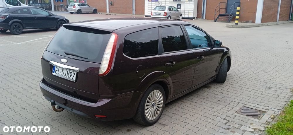 Ford Focus 1.8 Ghia - 6