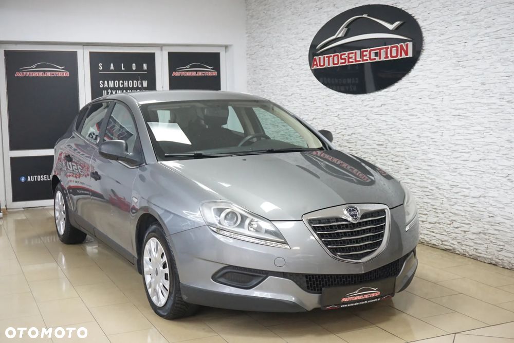 Lancia Delta 1.4 T-Jet Silver - 8