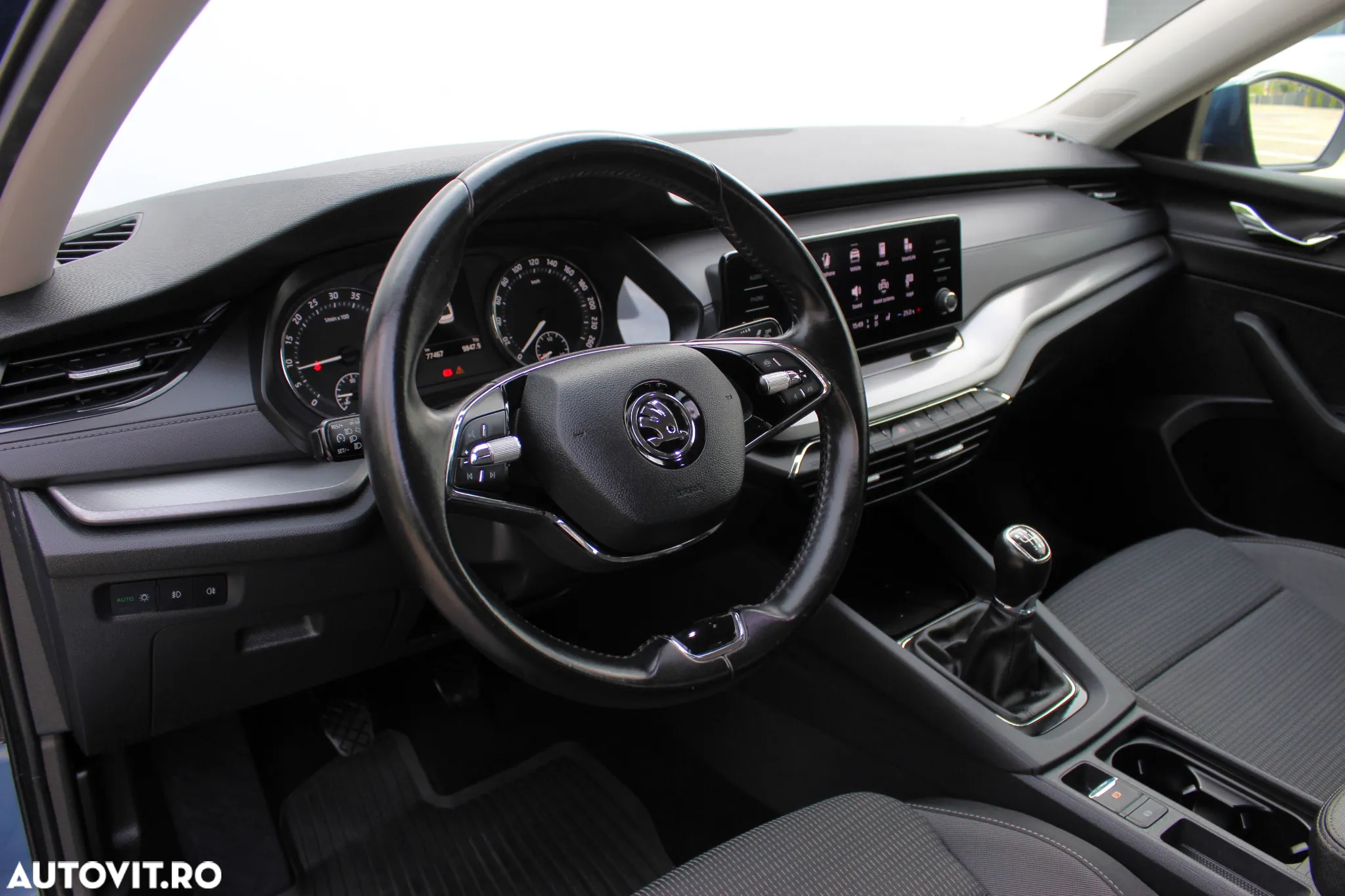 Skoda Octavia 2.0 TDI Ambition - 10