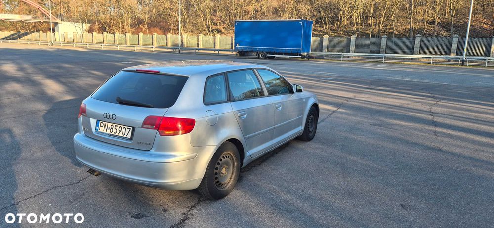 Audi A3 Sportback - 6