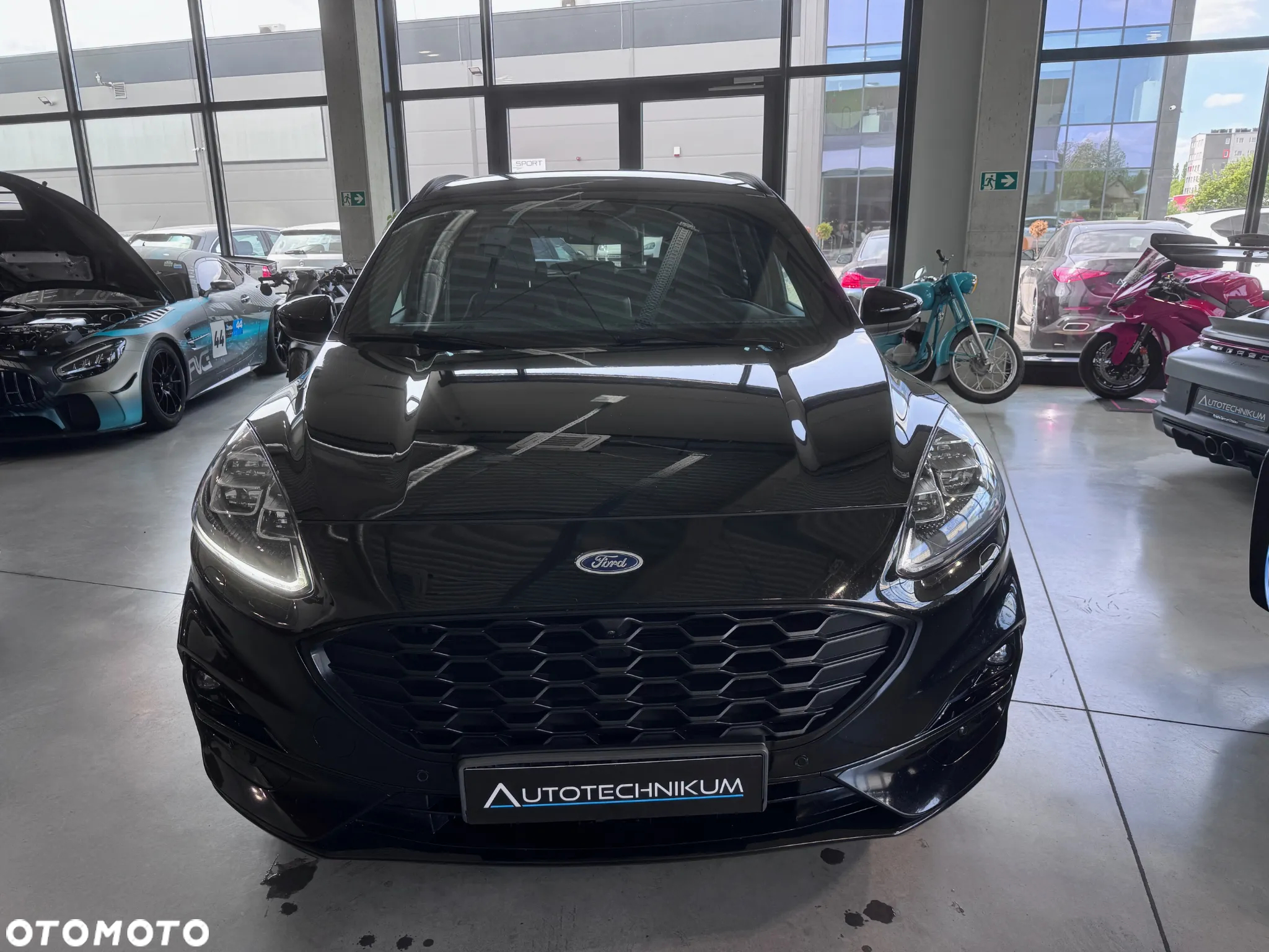 Ford Kuga 1.5 EcoBoost FWD ST-Line - 3