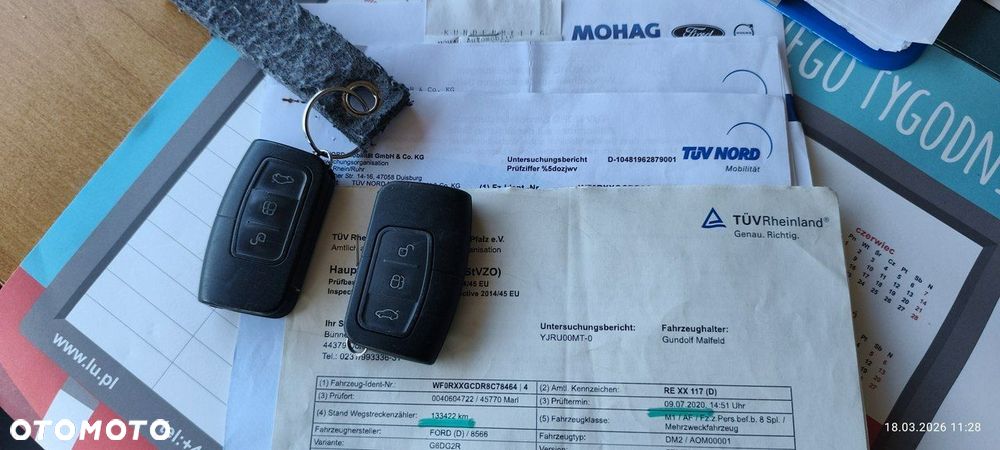 Ford Kuga 2.0 TDCi 2x4 Titanium - 11