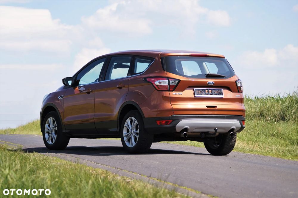 Ford Kuga - 11