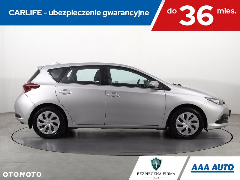 Toyota Auris - 7