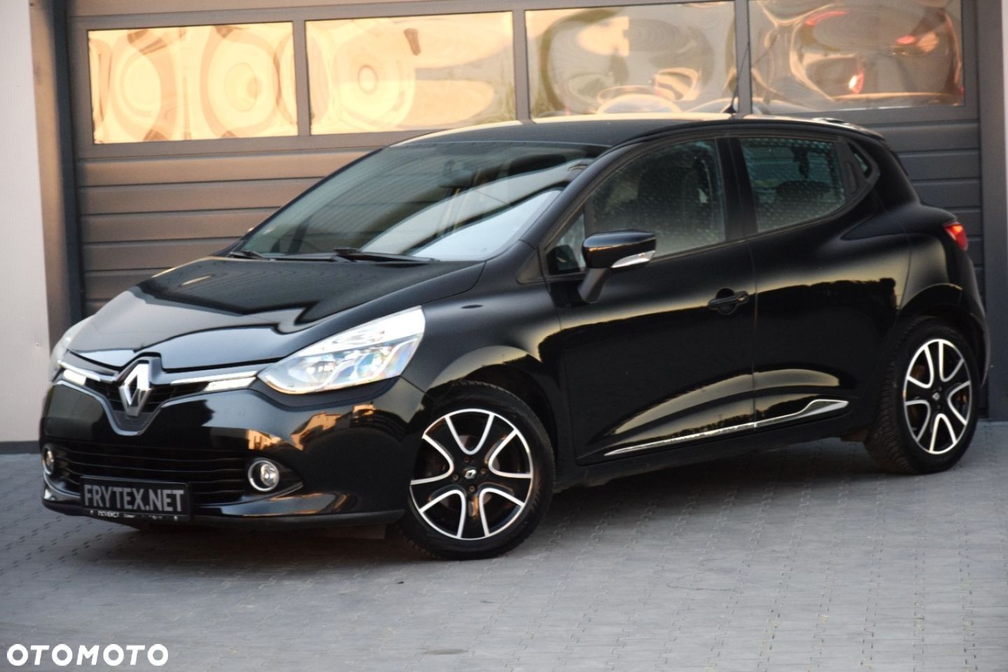 Renault Clio - 1