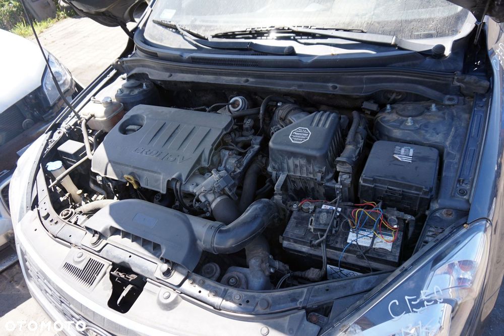 SILNIK KOMPLETNY CEED I LIFT 1.6 CRDI 127KM D4FB Z4641-2AZ00 KIA 2009-2012 - 3