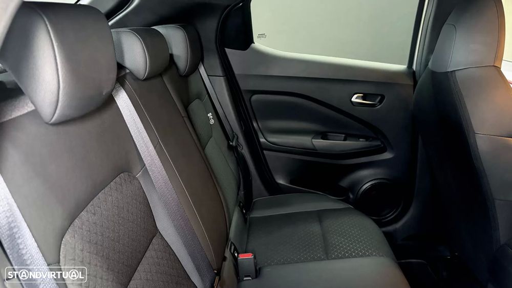 Nissan Juke 1.0 DIG-T N-Connecta NAV. DCT - 42