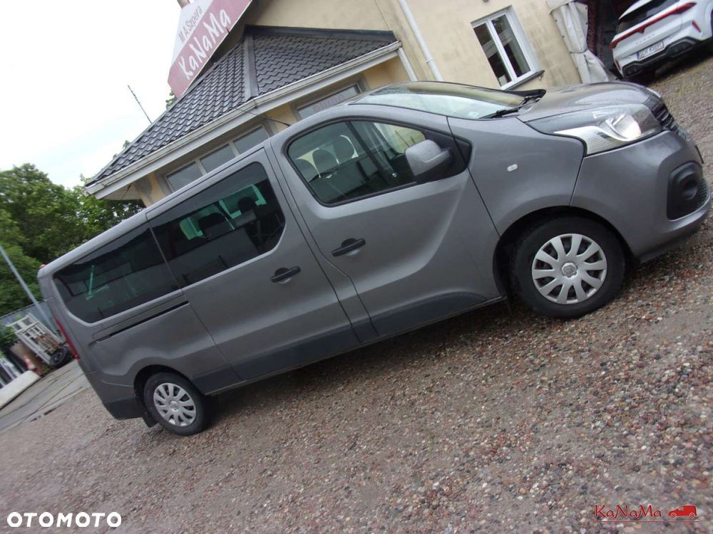 Renault Trafic - 2