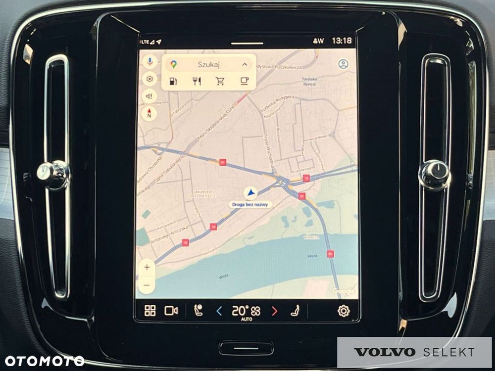 Volvo XC 40 - 22