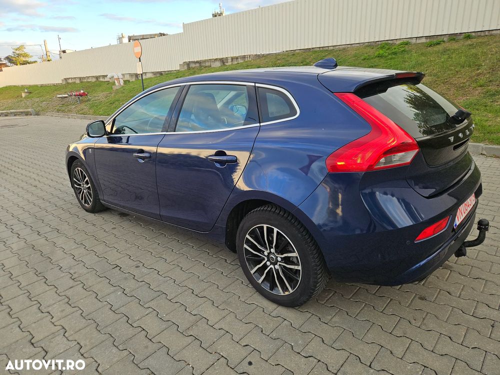 Volvo V40 D2 Ocean Race - 10