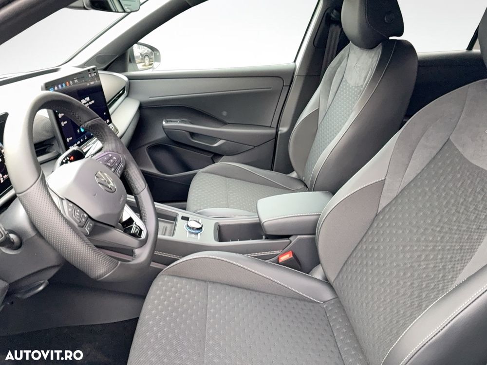 Volkswagen T-Roc 1.5 TSI DSG R-Line - 11