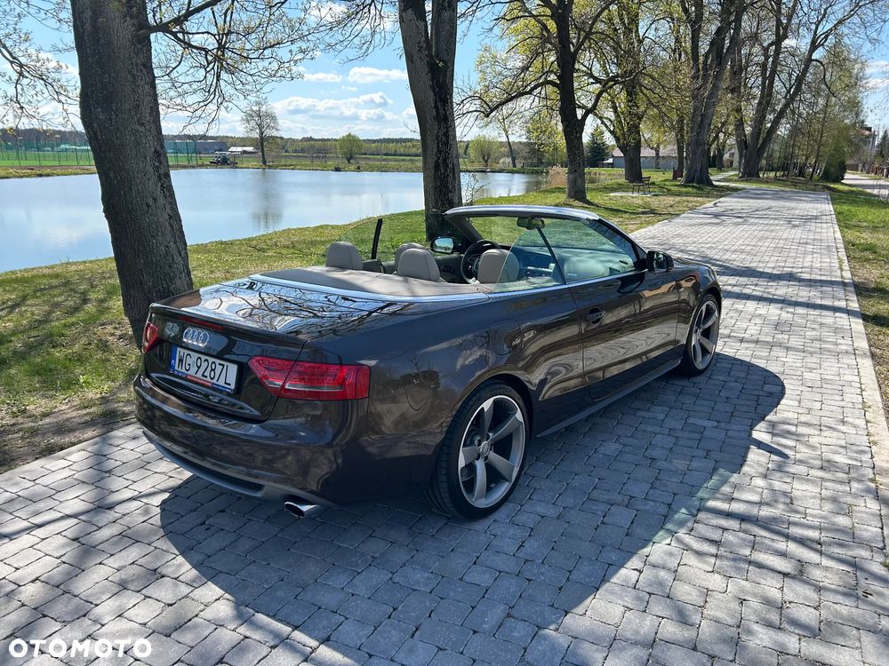 Audi A5 Cabrio - 17