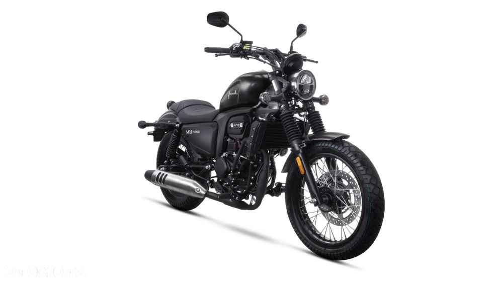 Junak M18 - 3