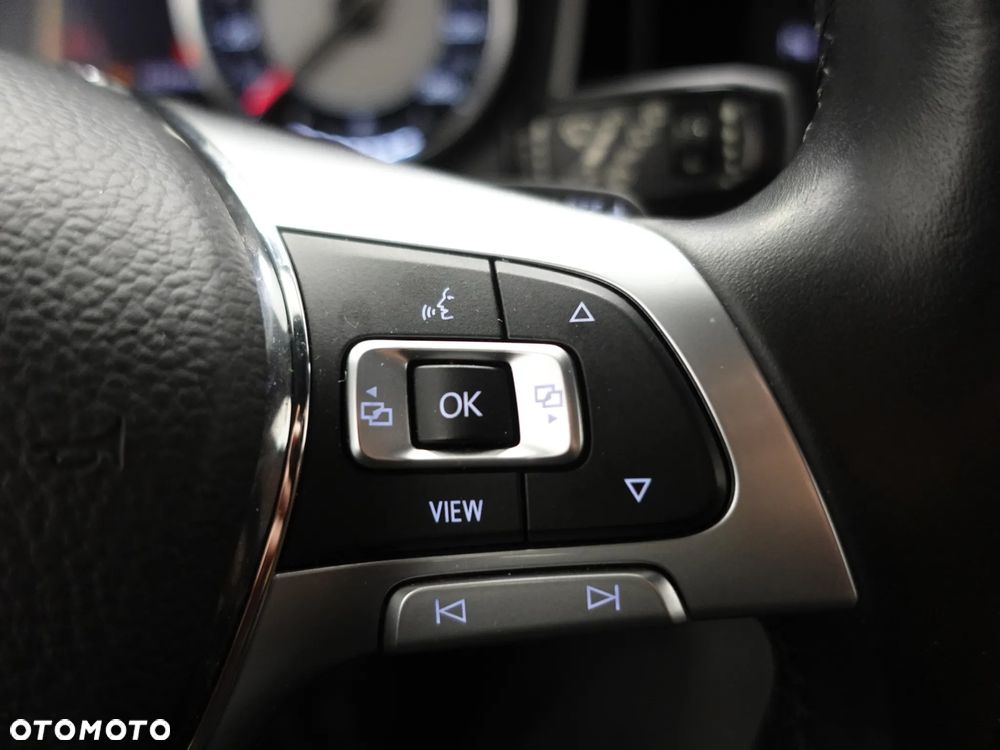 Volkswagen Touareg 4.0 V8 TDI SCR 4Motion Automatik - 39