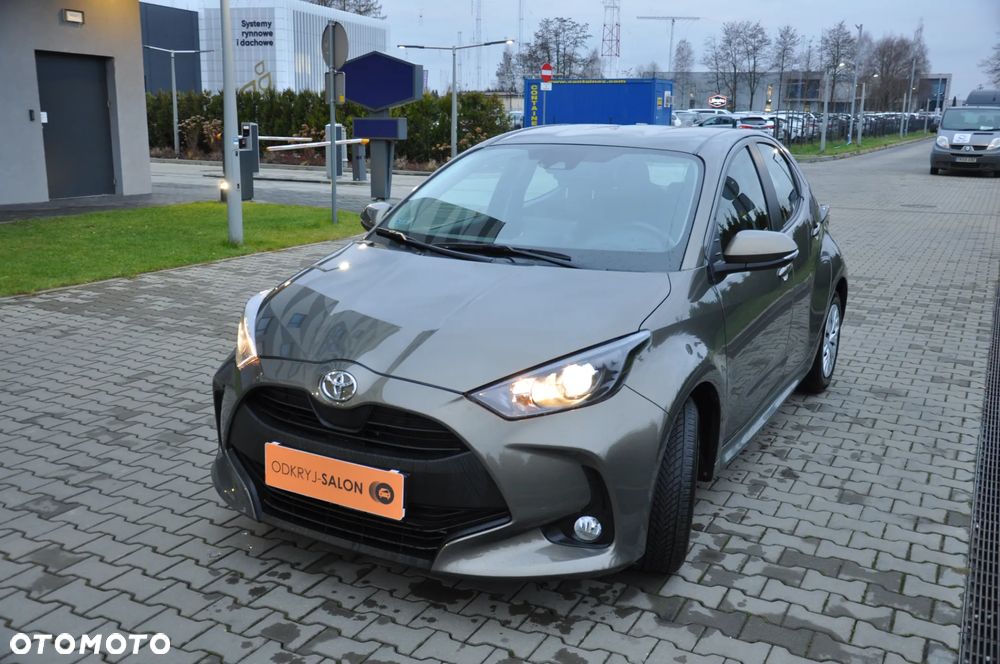 Toyota Yaris 1.5 Comfort - 10