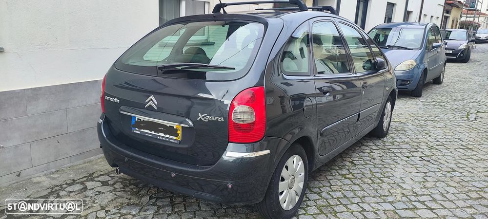 Citroën Xsara Picasso 1.6i Exclusive - 2