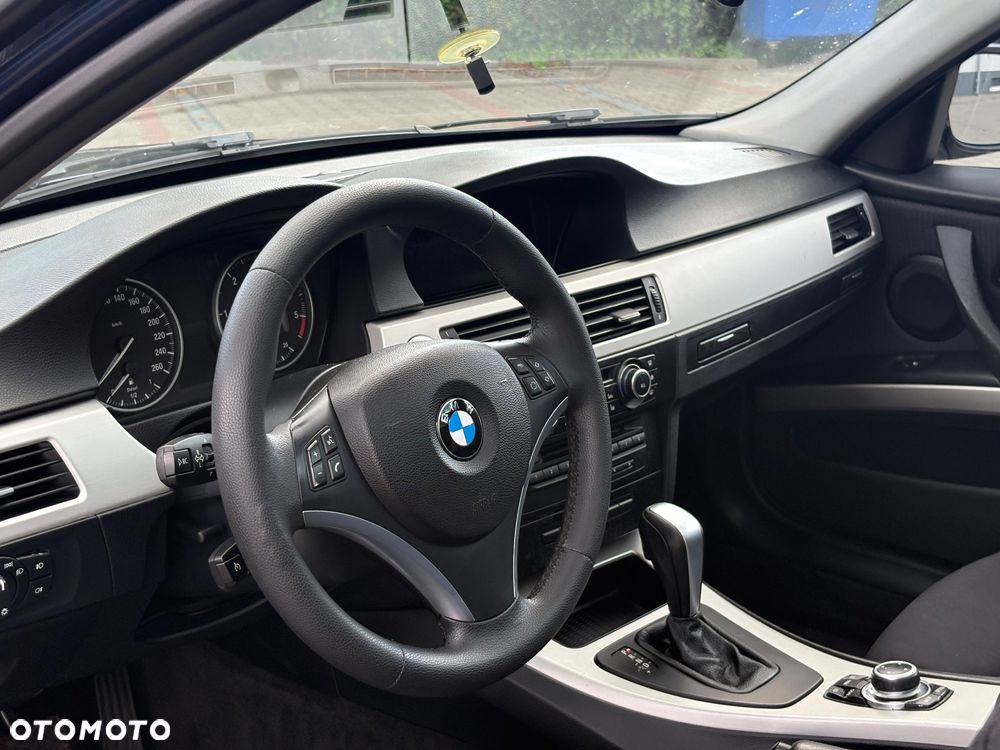 BMW Seria 3 - 10