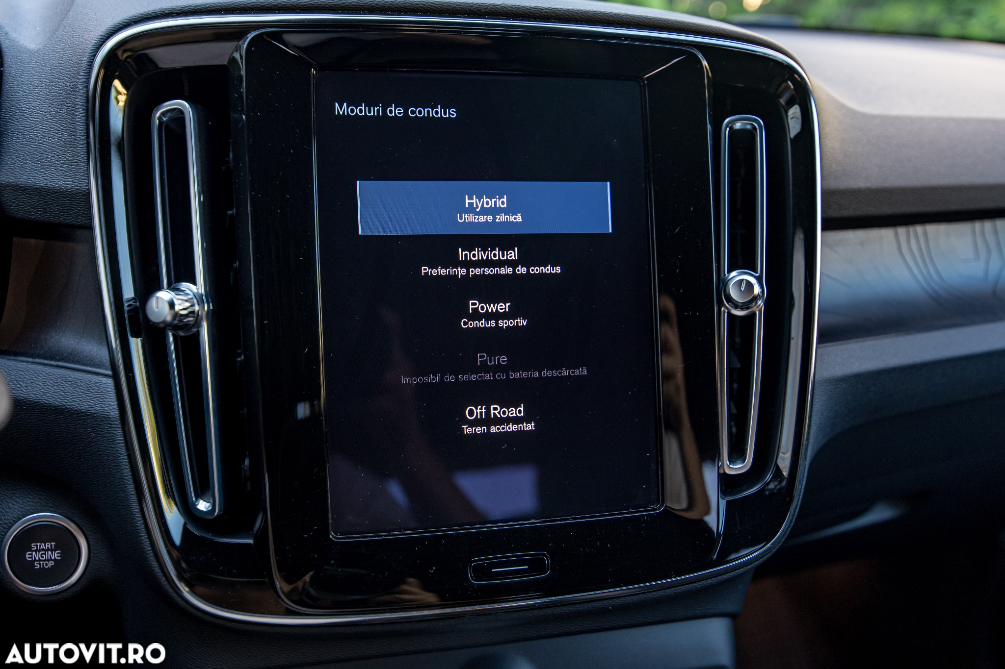 Volvo XC 40 Recharge T5 Twin Engine AT7 R-Design Expression - 23