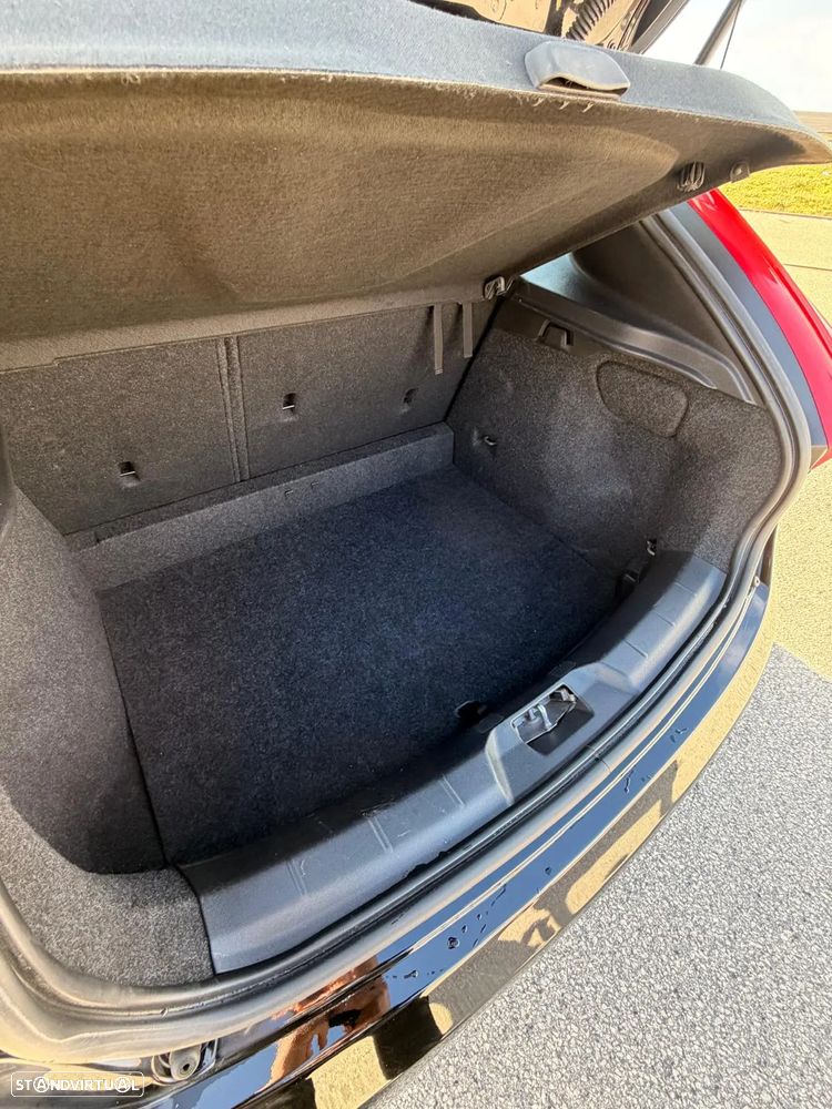 Volvo V40 2.0 D2 Kinetic - 7