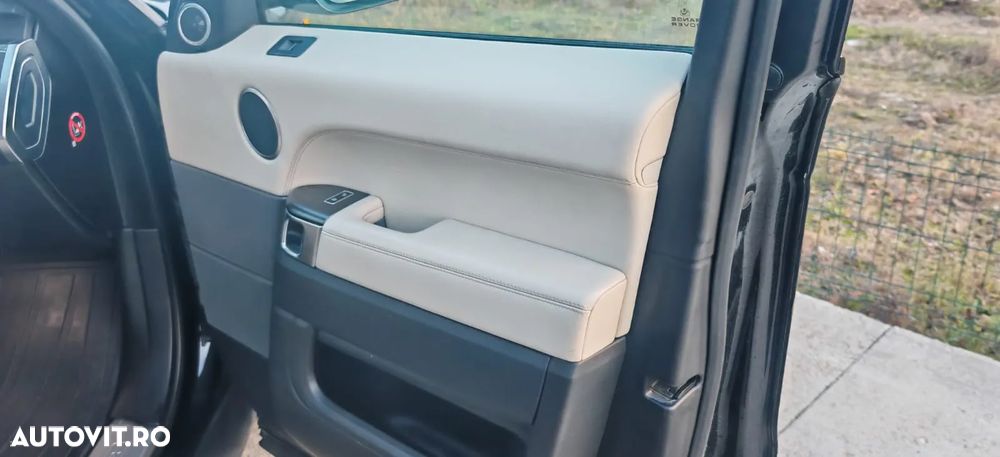 Land Rover Range Rover Sport 3.0 I SDV6 HSE Dynamic - 13